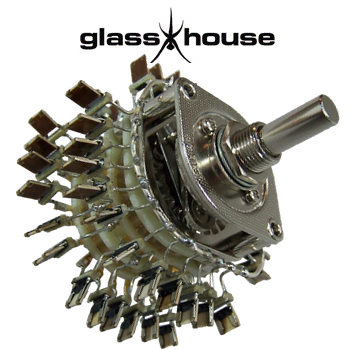 Glasshouse Ladder stepped, mono Charcroft / Seiden, 100K Glasshouse Ladder stepped, mono Charcroft / Seiden, 100K